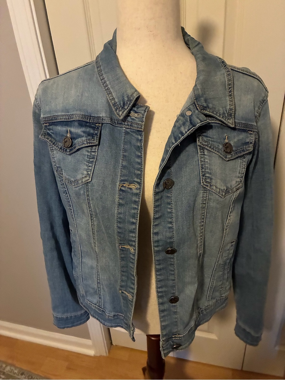 Earl Jeans Light Blue Denim Jacket for Women
